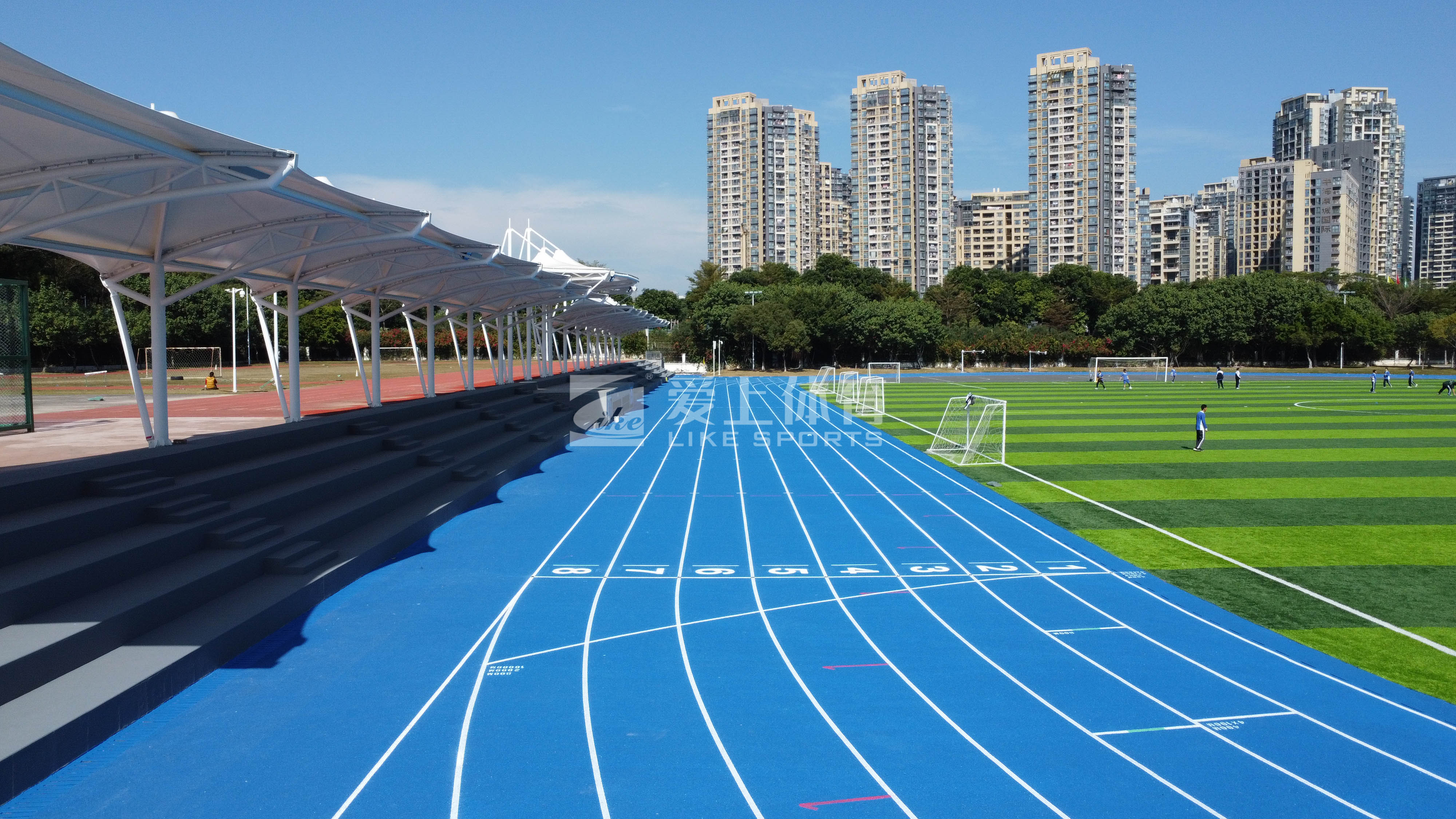Longgang Middle School Affiliated to Central China Normal University