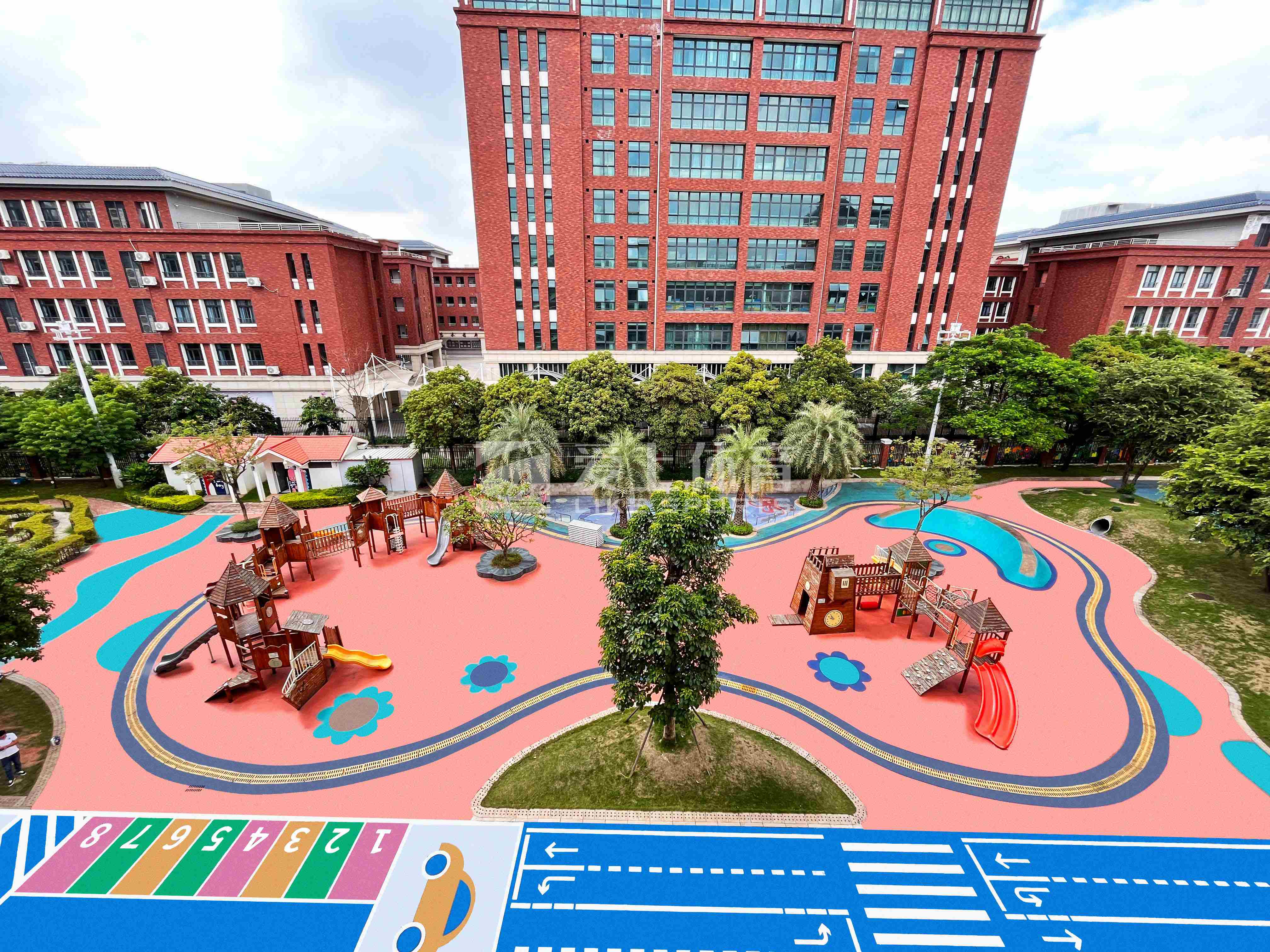 Foshan Nanhai District Dali Blossom Experimental Kindergarten